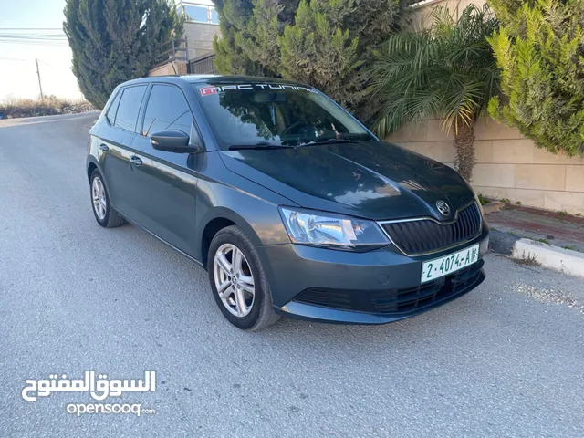 سكودا فابيا skoda fabi