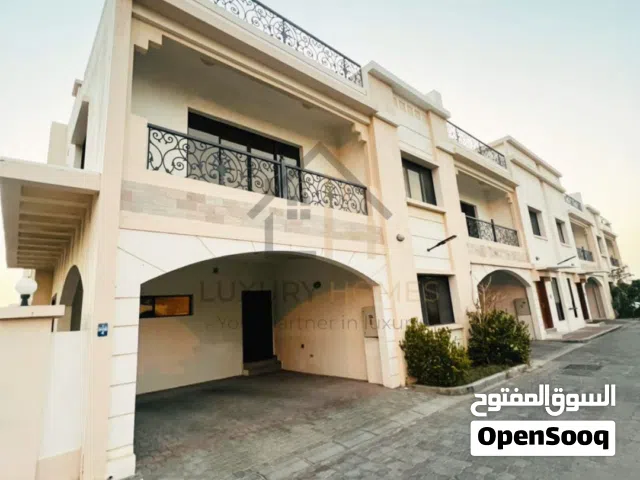 4+1 BHK Villa For Rent in Madinat Tul Illam / للإيجار – فيلا 4+1 غرف نوم في مدينة العلم