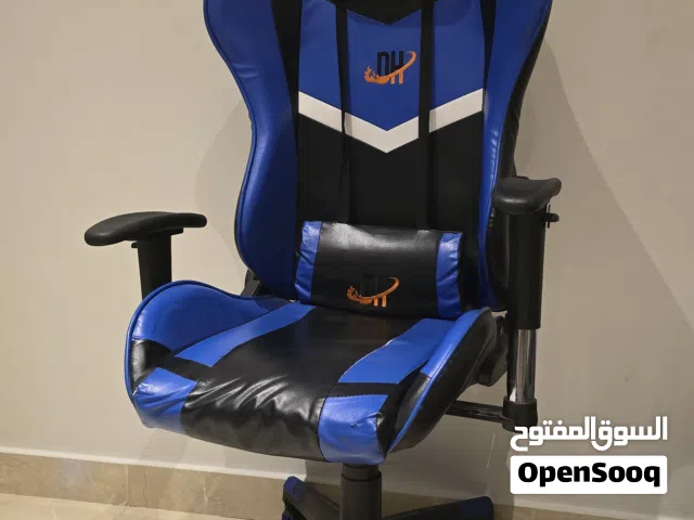 للبيع كرسي قيمنق