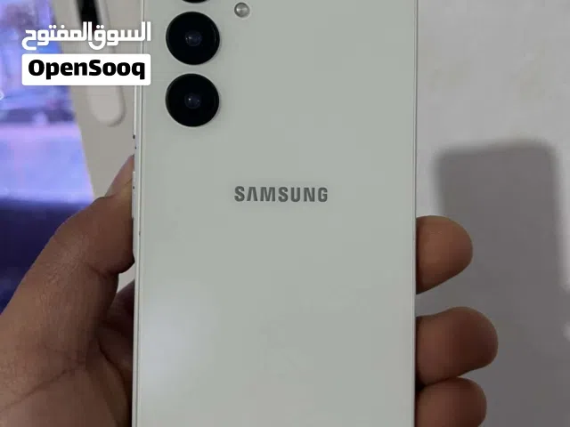 هاتف Galaxy A55 Copied — لا يعمل بالشريحة (WiFi فقط) السعة 512جيجا