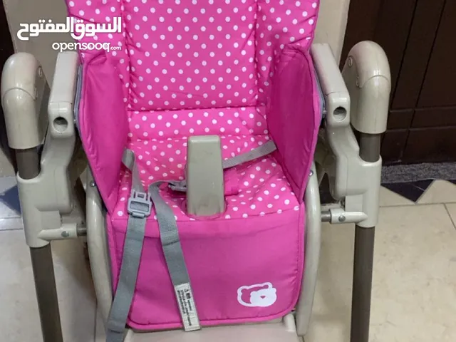 كرسي طعام للاطفال بحالة ممتازة للبيع  للاستفسار الاتصال