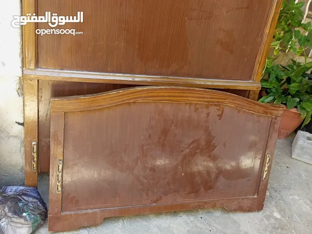 تخت مفرد للبيع