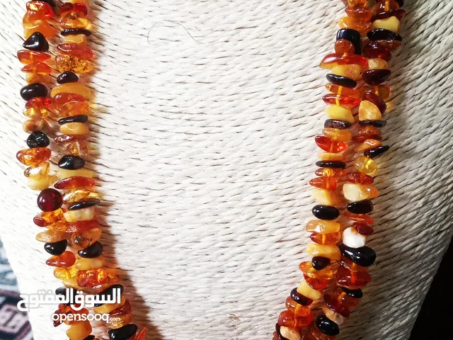عقد كهرمان