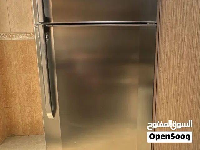 ثلاجة بيكو وغسالة 10 كيلو ارستون