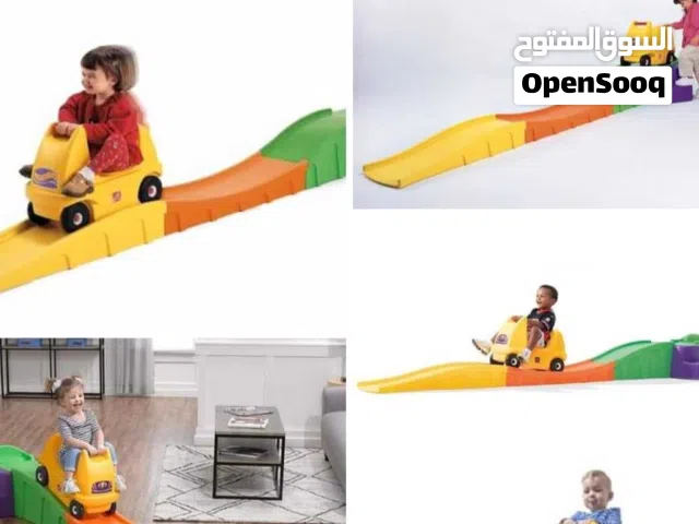لعبة سيارة السكة والمضمار  .  بلاستيك مقوى