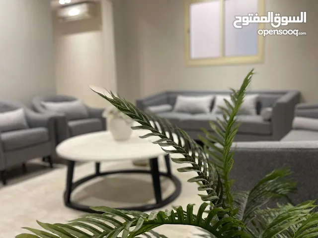 150 m2 3 Bedrooms Apartments for Rent in Al Riyadh Al Malqa