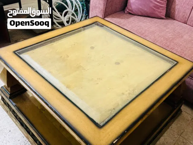 طاولة وسط.للبيع