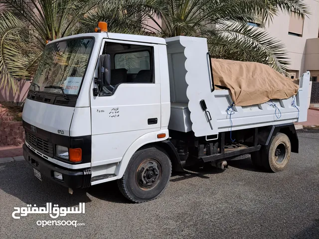 نساف أنقاض وسماد وتراب زراعي
