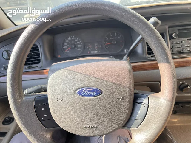 Used Ford Crown Victoria in Kuwait City