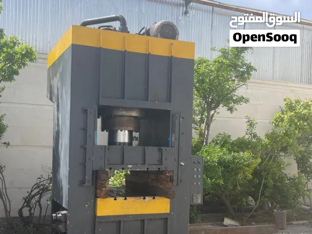 مكبس جسري هيدروليكي 250  250 hydraulic gantry press