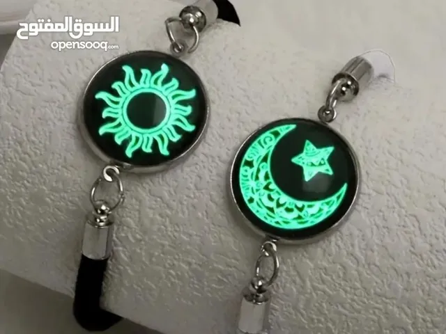 اساور تبدأ من 1 ريال الي 20 ريال