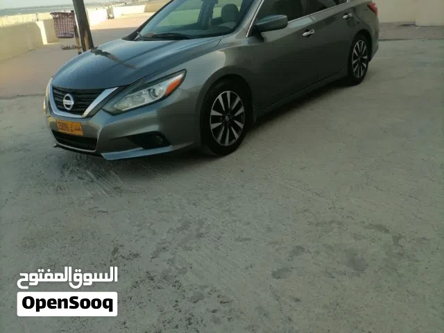 2016 نيسان التيما SL