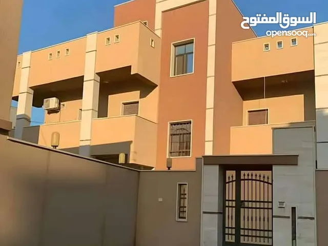 500m2 5 Bedrooms Townhouse for Sale in Tripoli Souq Al-Juma'a