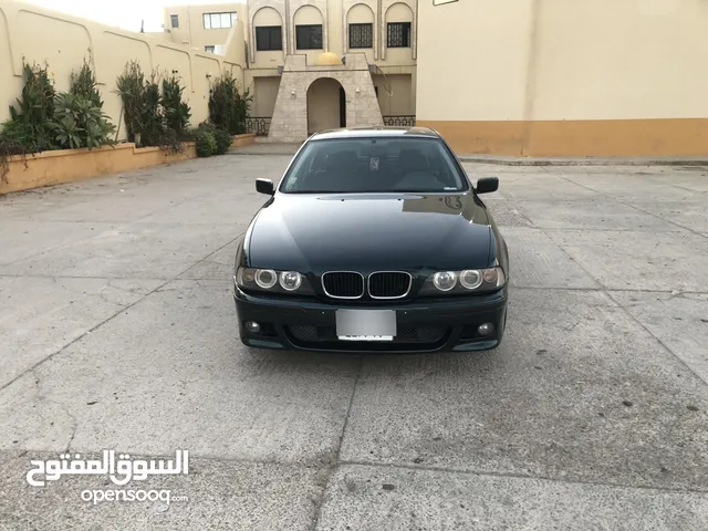 Bmw 528 E39 فينس واحد