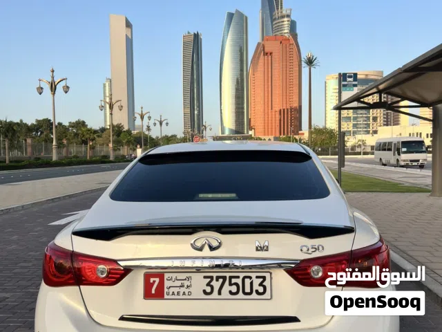 2016 إنفينيتي Q50 Standard