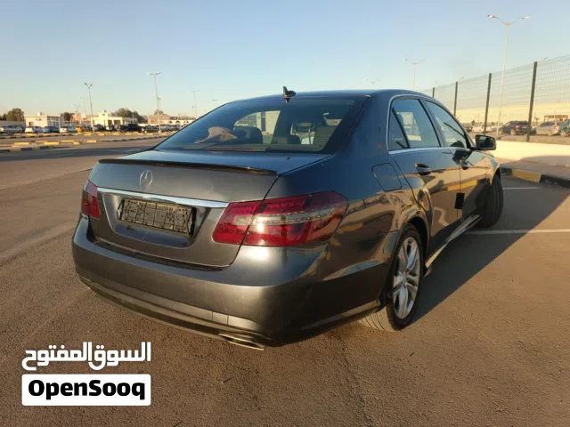 مرسيدس E350 امريكية سليمة معدلة AMG كيت من بلادها سيارة رياضية وواسعة  .