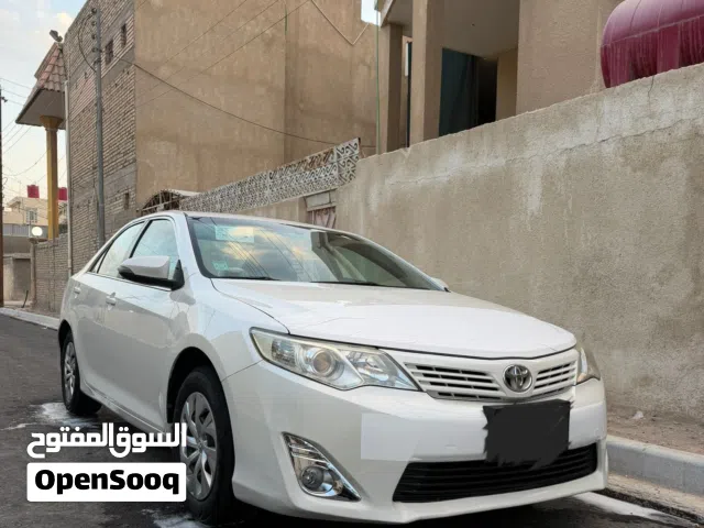 للبيع كامري 2014 خليجي نظيفة جدا قرا الوصف