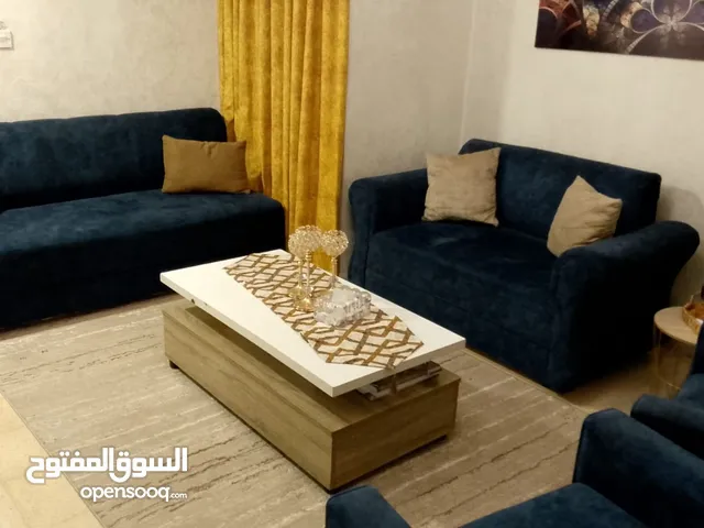 طقم قعدة نظيف للبيع