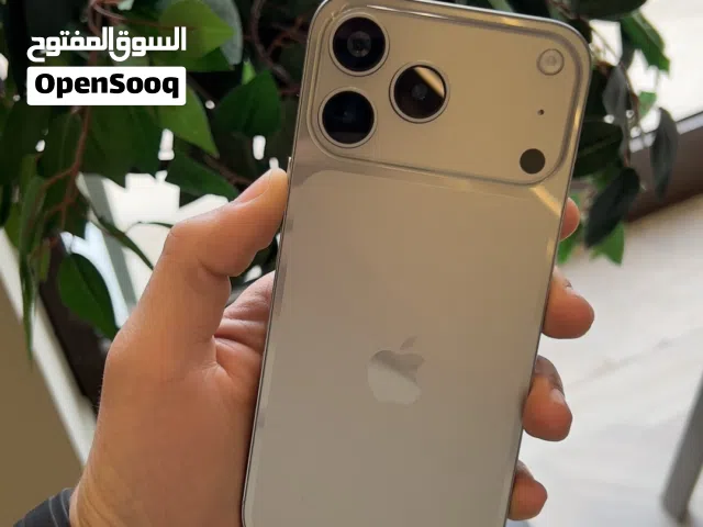 Apple iPhone 17 Pro Max 256 GB in Tripoli