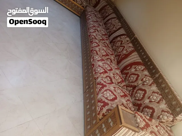 كنب جلسه مغربي نظيف جدا يسع 29 شخص