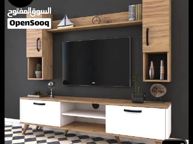 خزانة مع رفوف للتلفزيون جديدة