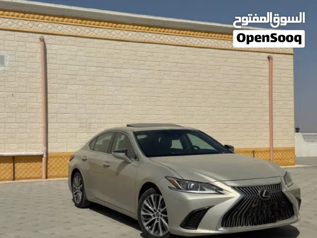 Used Lexus ES in Al Dakhiliya