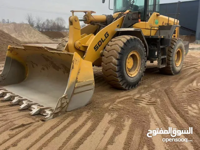 عرض توريد معدات ثقيلة مستخدمة وباسعار مغريه