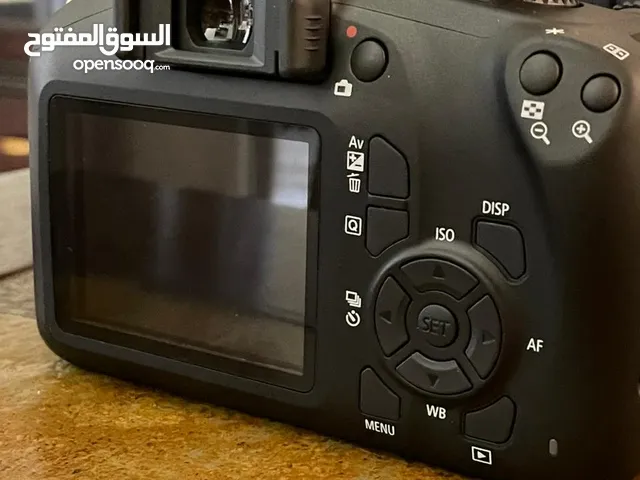 كاميرا نوع كانون موديل  EOS 4000 D استعمال اقل من شهرين بحالة الجديد مع كامل المرفقات .