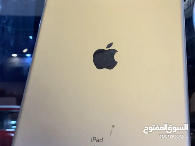 Apple iPad 7 32 GB in Baghdad