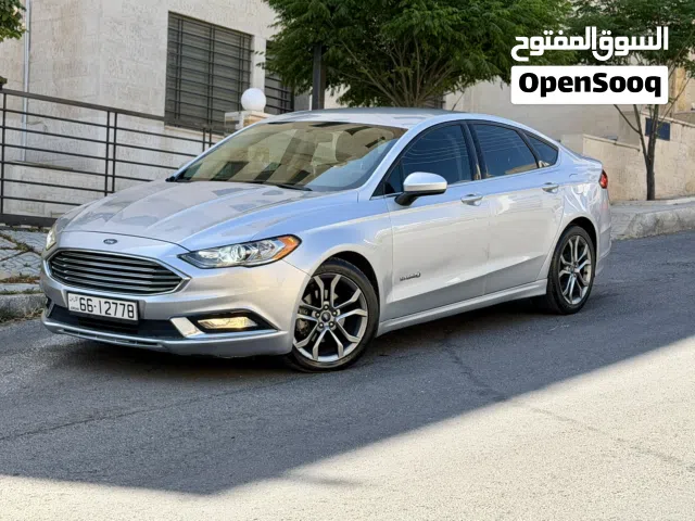 2017 فورد فيوجن SE