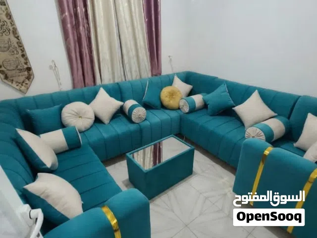 فخامه الانتريه للكنب والانتريهات والمجالس العربيه جميع الاشكال والالوان وبا اسعار جمله..