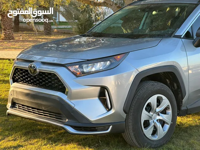 Used Toyota RAV 4 in Tripoli