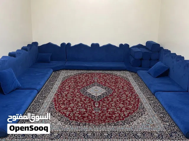 مجلس اثاث لون ازرق