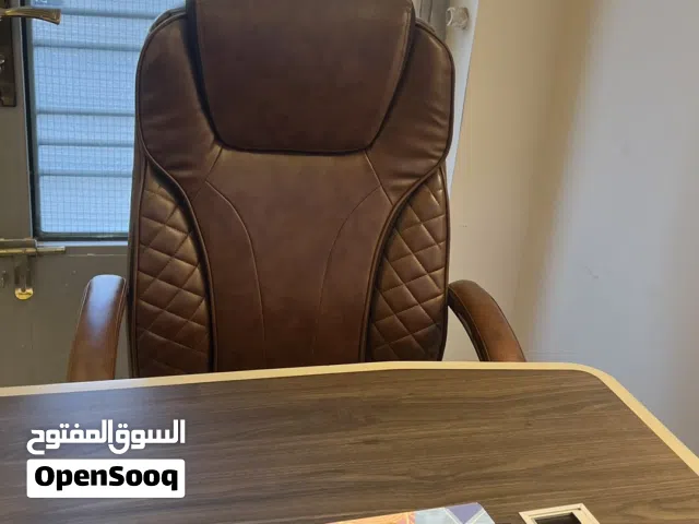 مكتب ينفع للعيادات و الاطباء و المهندسين