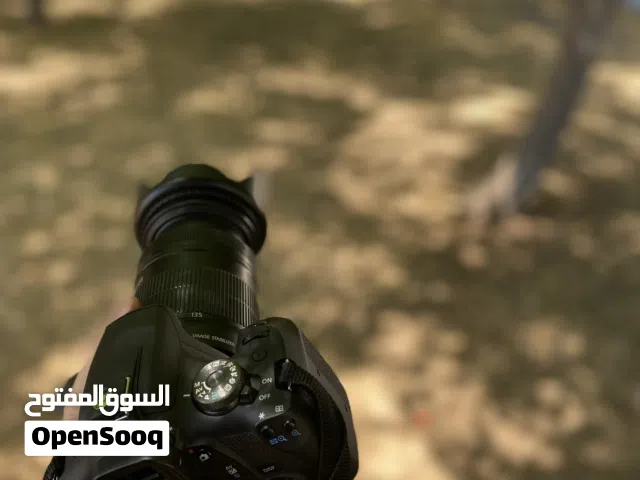 كاميرا كانون 2000d