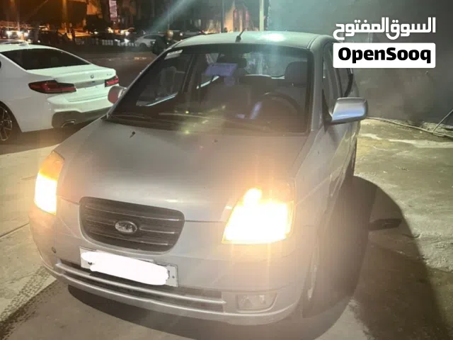 كيا مورنيق 2007