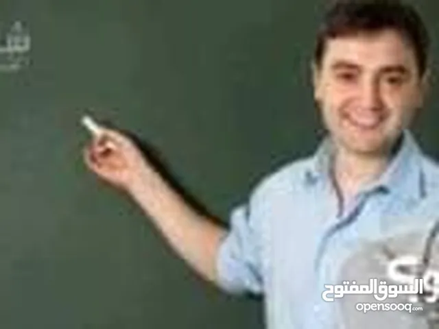 دورات محو الأمية وتعليم الكبار القراءة والكتابة