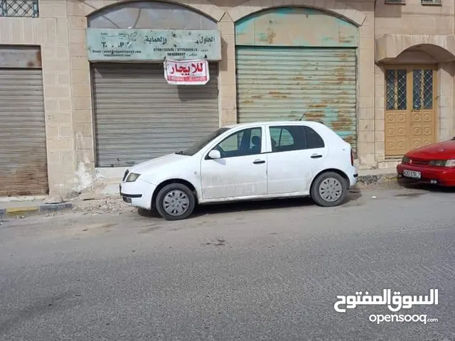 2 مخزن مع سدة للايجار بسعر رخيص خاص في حي الحساسنة مقابل مسجد عليان_الغزالي  3.5 م عمق 10م ارتفاع 4م