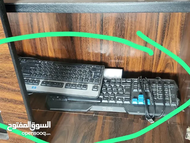 للبيع كمبيوتر مع الجهاز  شاشه كاشير مع صندوق النقود