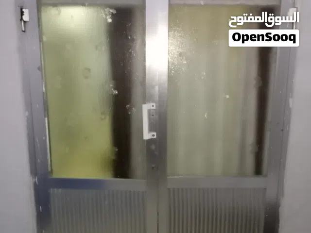 باب ألمنيوم ظرفتين