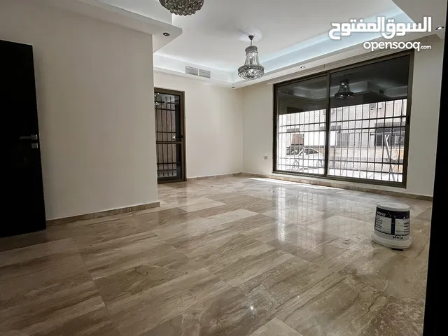135 m2 3 Bedrooms Apartments for Rent in Amman Um El Summaq