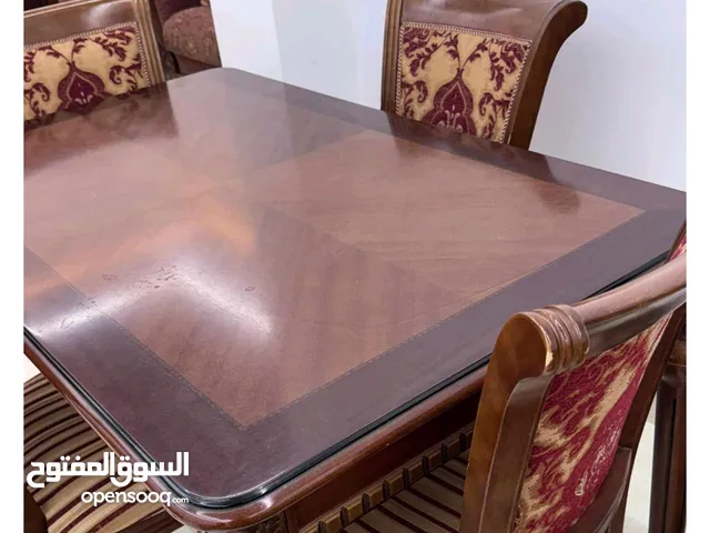 طاولة اكل جيدة
