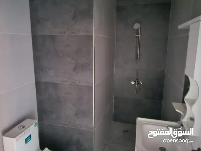 شقة للإيجار في مشروع رسن تاور المساحة 74 م