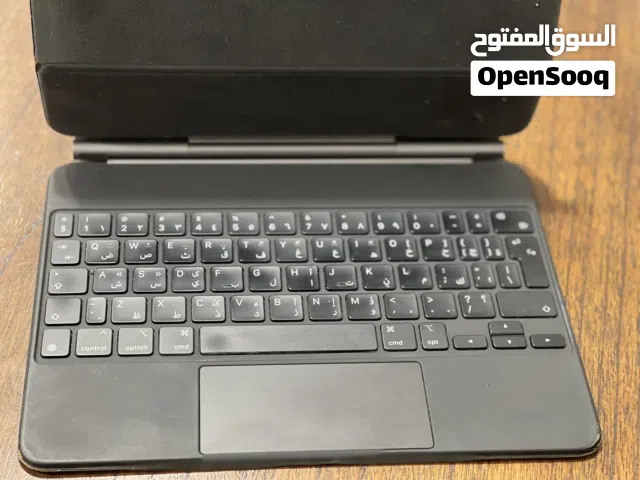 ماجيك كيبورد آبل 11 بوصة أصلي مستعمل  بحالة ممتازة