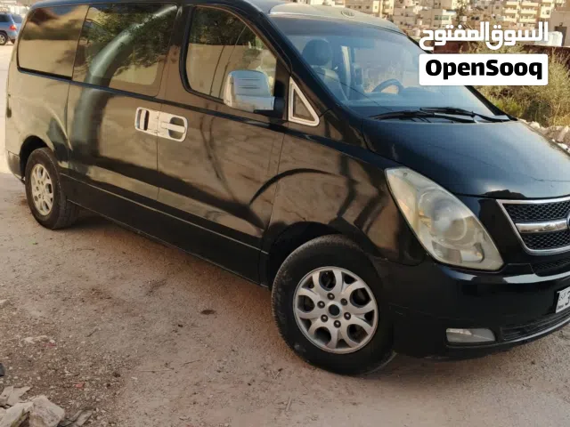 2009, هيونداي, H1, GL