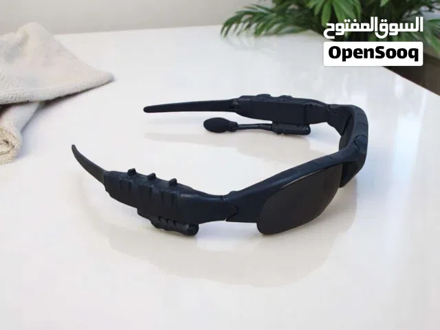 نظارة شمسية وسماعة بلوتوث مناسبة لاهل الدراجات والدليفري عندي كميات وتوصيل لكل المحافظات ...