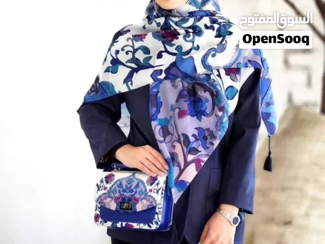 إطلالة متكاملة بين الأناقة والراحة    الربطة: نوعيتها قطن ناعم، خفيف ومريح للبس اليومي، تنطي