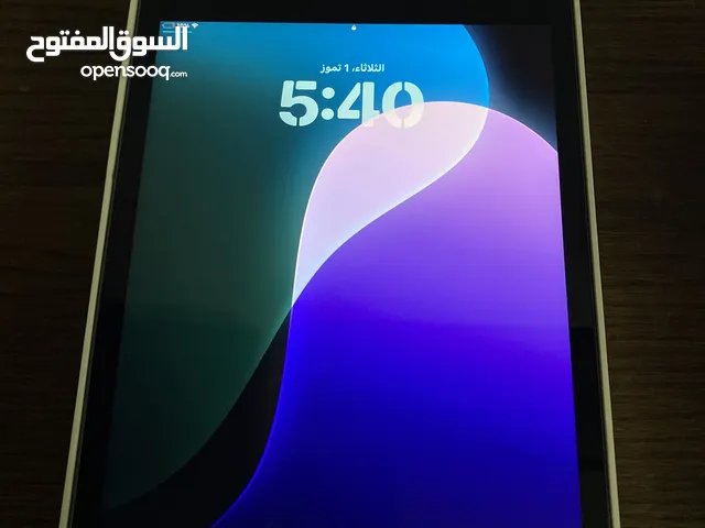 ايباد ابل الجيل التاسع 9 64Gb استعمال شهرين فقط شبه جديد بالكرتونه 150 دينار