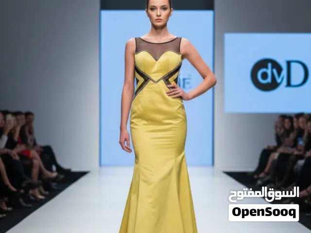 يوجد فساتين بلجمله