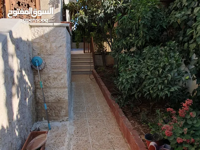 197 m2 3 Bedrooms Apartments for Rent in Irbid University Street